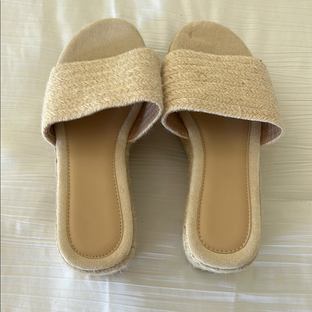 Women's Cream Slide Sandals